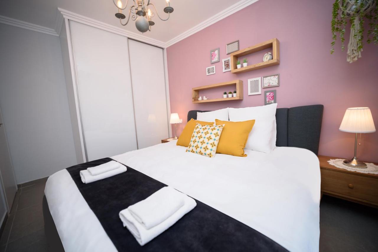 Yalarent Migdalor Boutique Apartments With Sea Views Tiberias Exterior foto